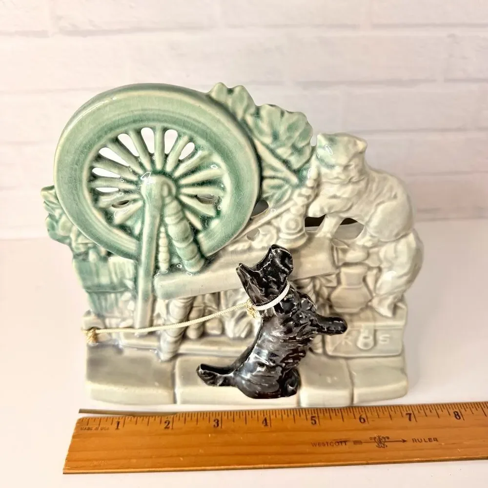 Vintage McCoy Green Spinning Wheel Planter Scottie Dog w/String USA 1950'sm